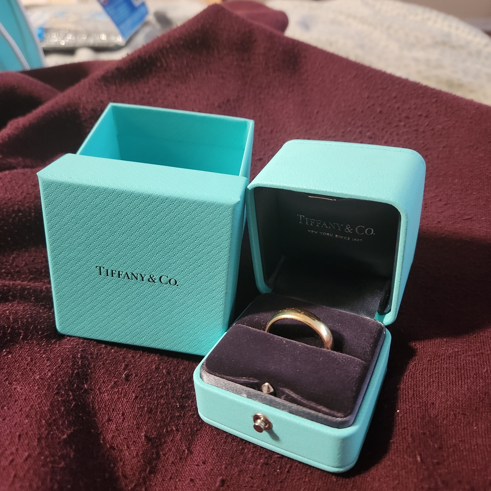 Tiffany & Co. Gold Ring with Teal Box